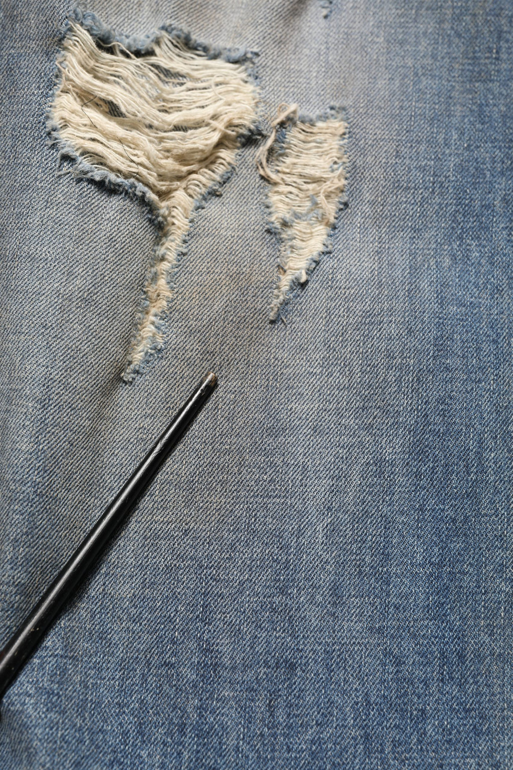 Blue Cotton Distressed Straight Denim Jeans