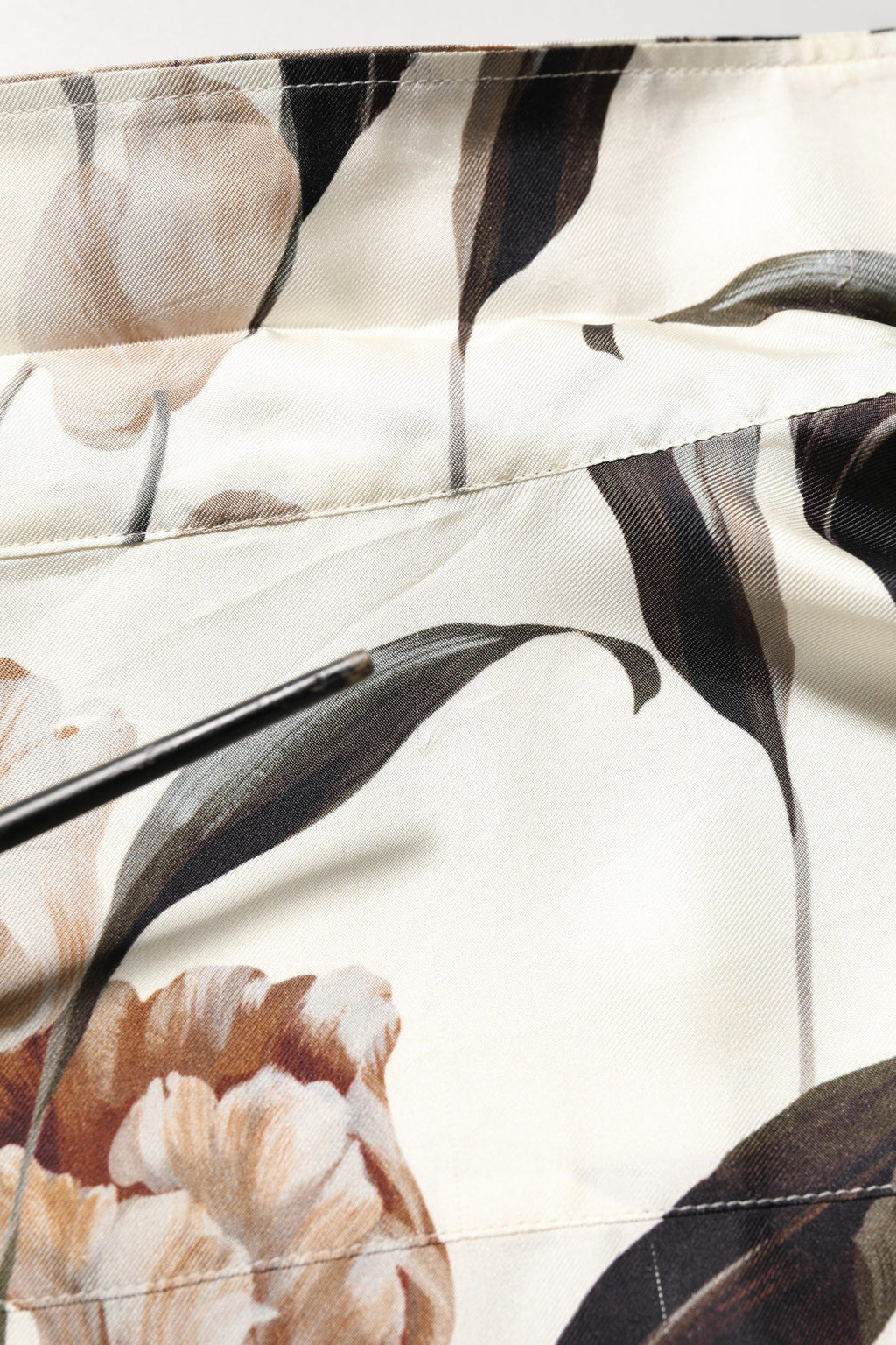 Beige Tulip Print Silk Short Sleeves Shirt