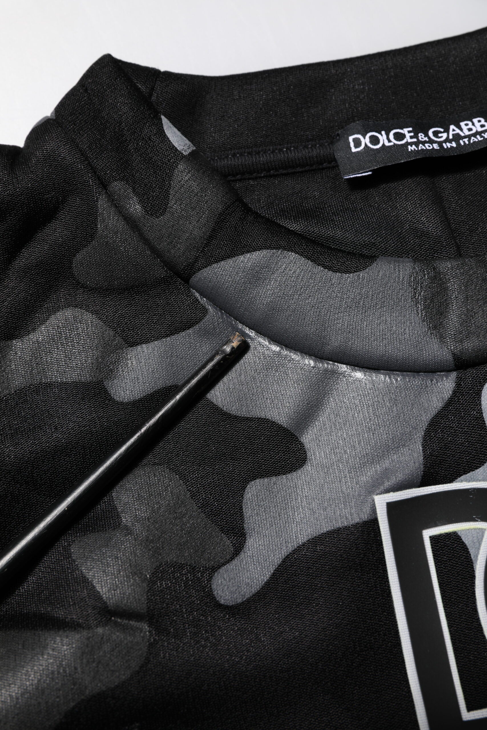 Black Camouflage Pullover Sweatshirt Sweater